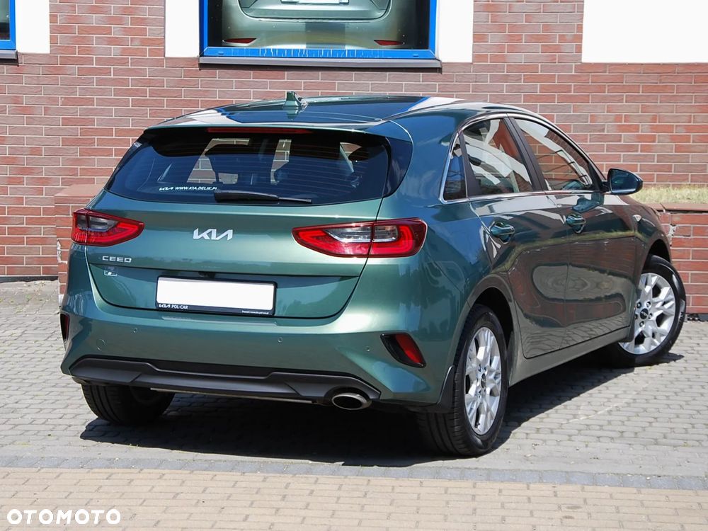 Kia Ceed - 19