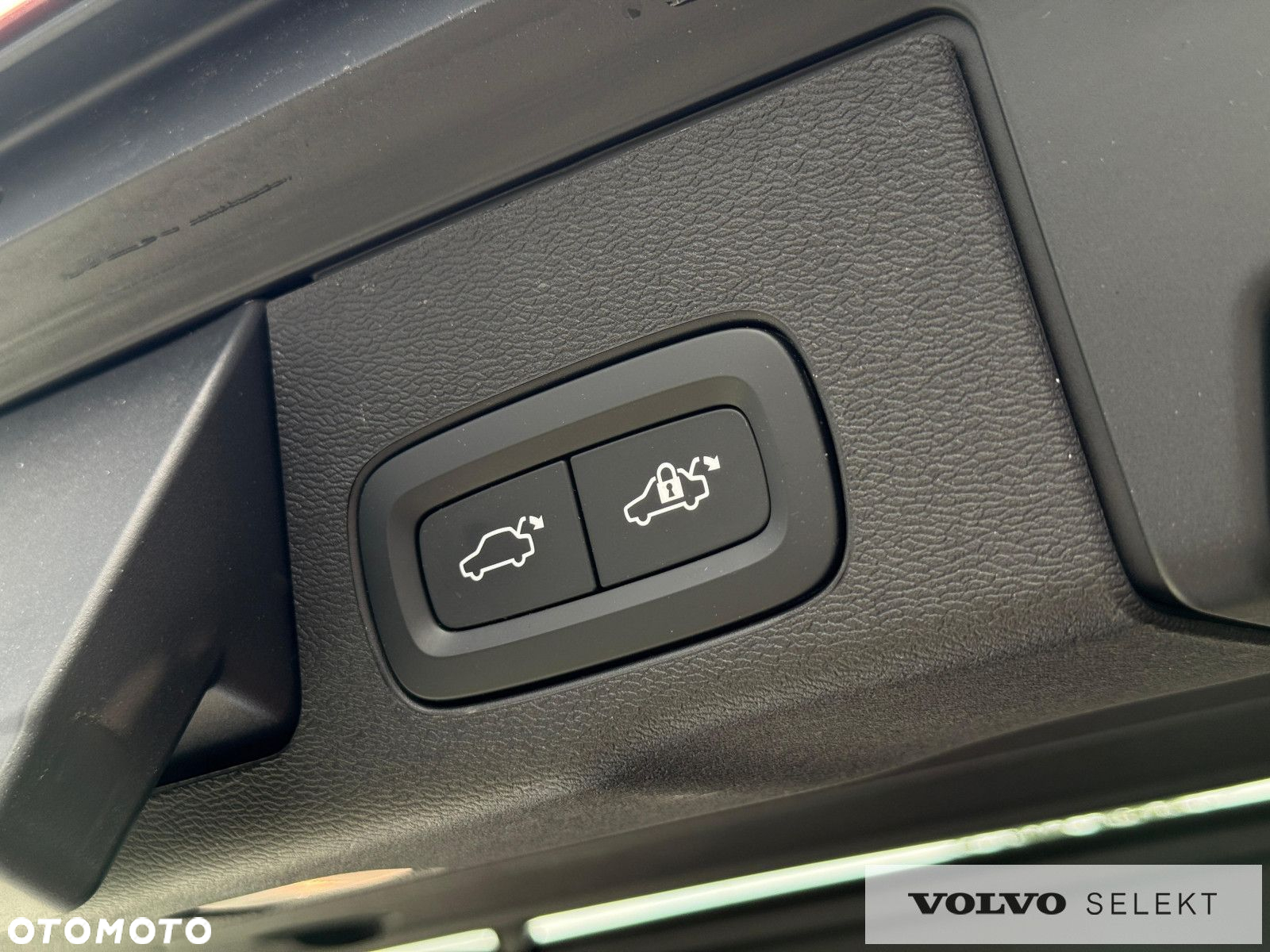 Volvo XC 60 - 35
