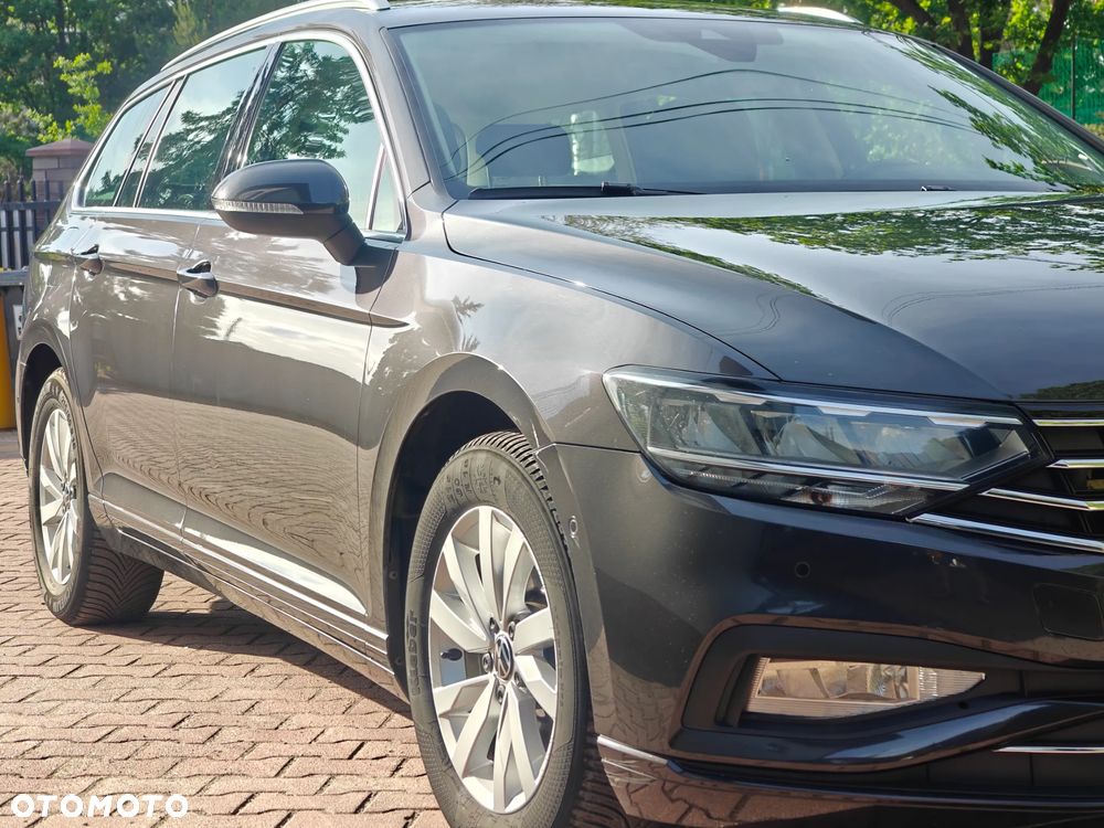Volkswagen Passat 2.0 TDI SCR DSG Comfortline - 5