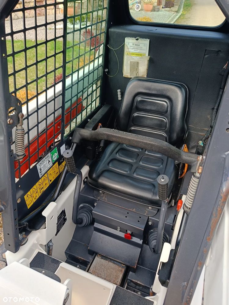 Bobcat S70 - 10