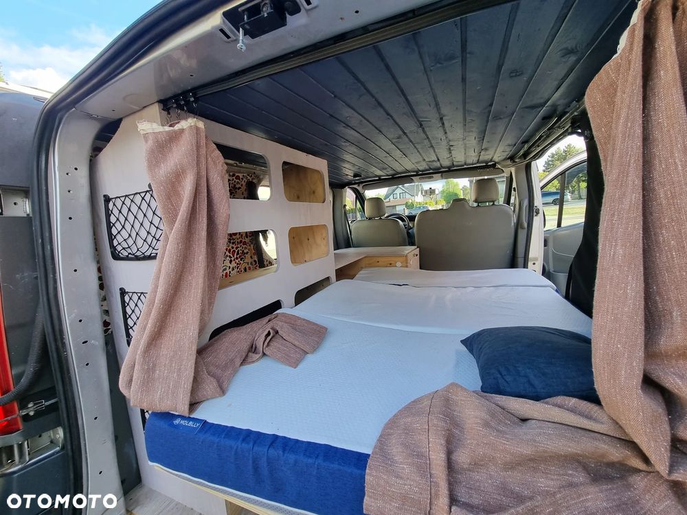 Renault Trafic - 19