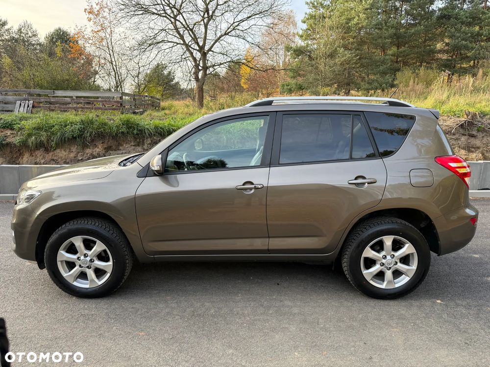 Toyota RAV4 2.0 VVT-i Premium - 5