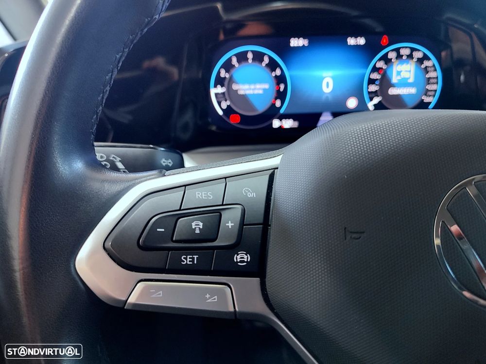 VW Golf 1.0 TSI Life - 23