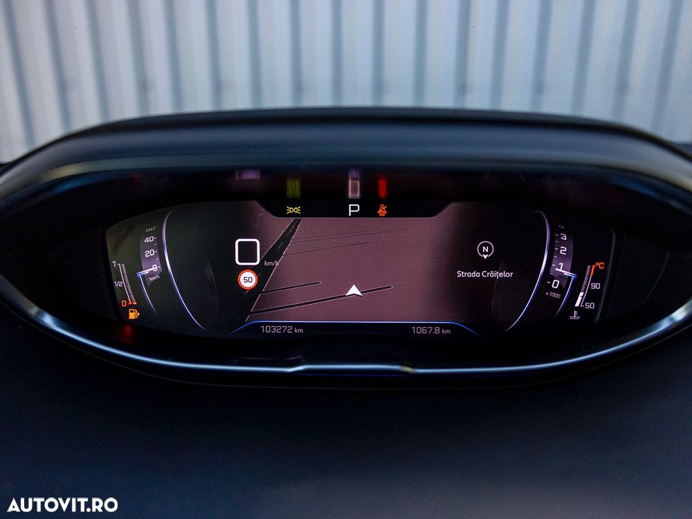 Peugeot 5008 BlueHDi 130 Stop & Start EAT8 Active - 12