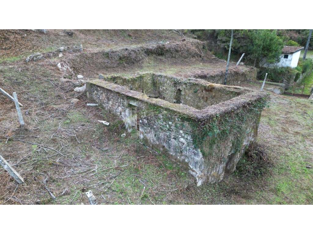 Terreno em solo urbanizavel - Grande imagem: 3/6