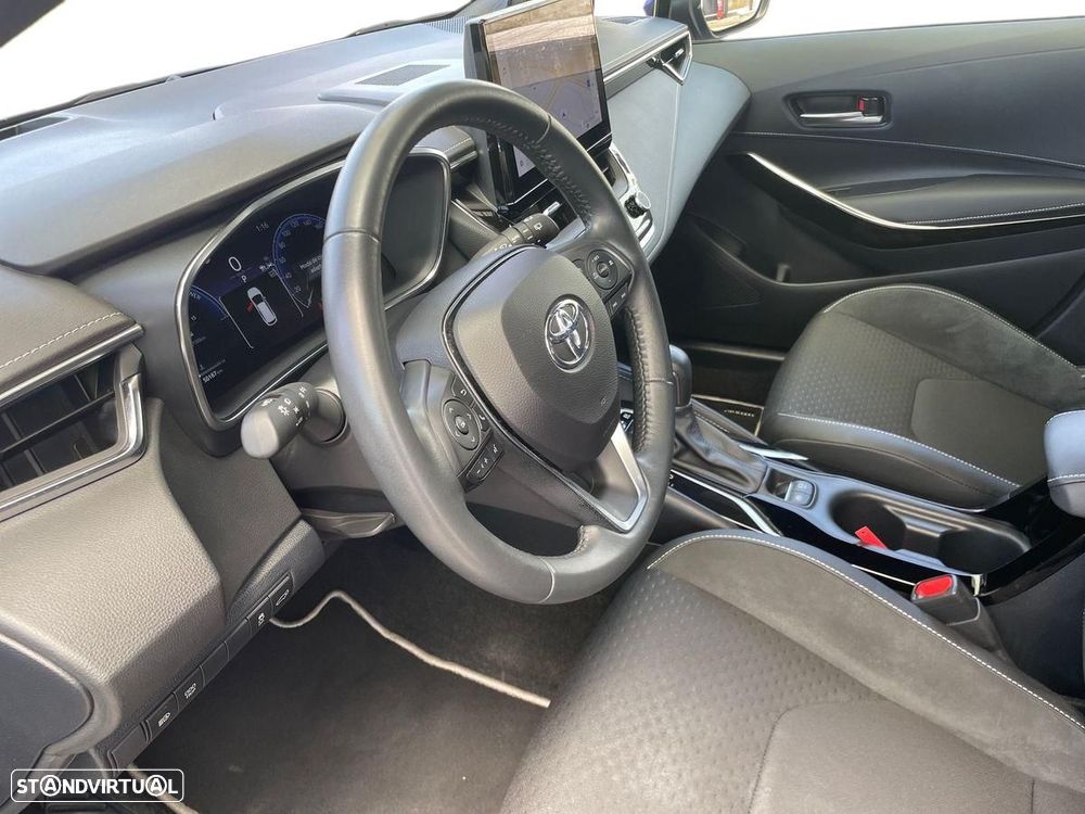 Toyota Corolla 2.0 Hybrid Exclusive - 13