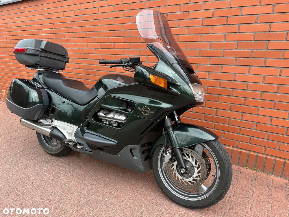 Honda ST - 1