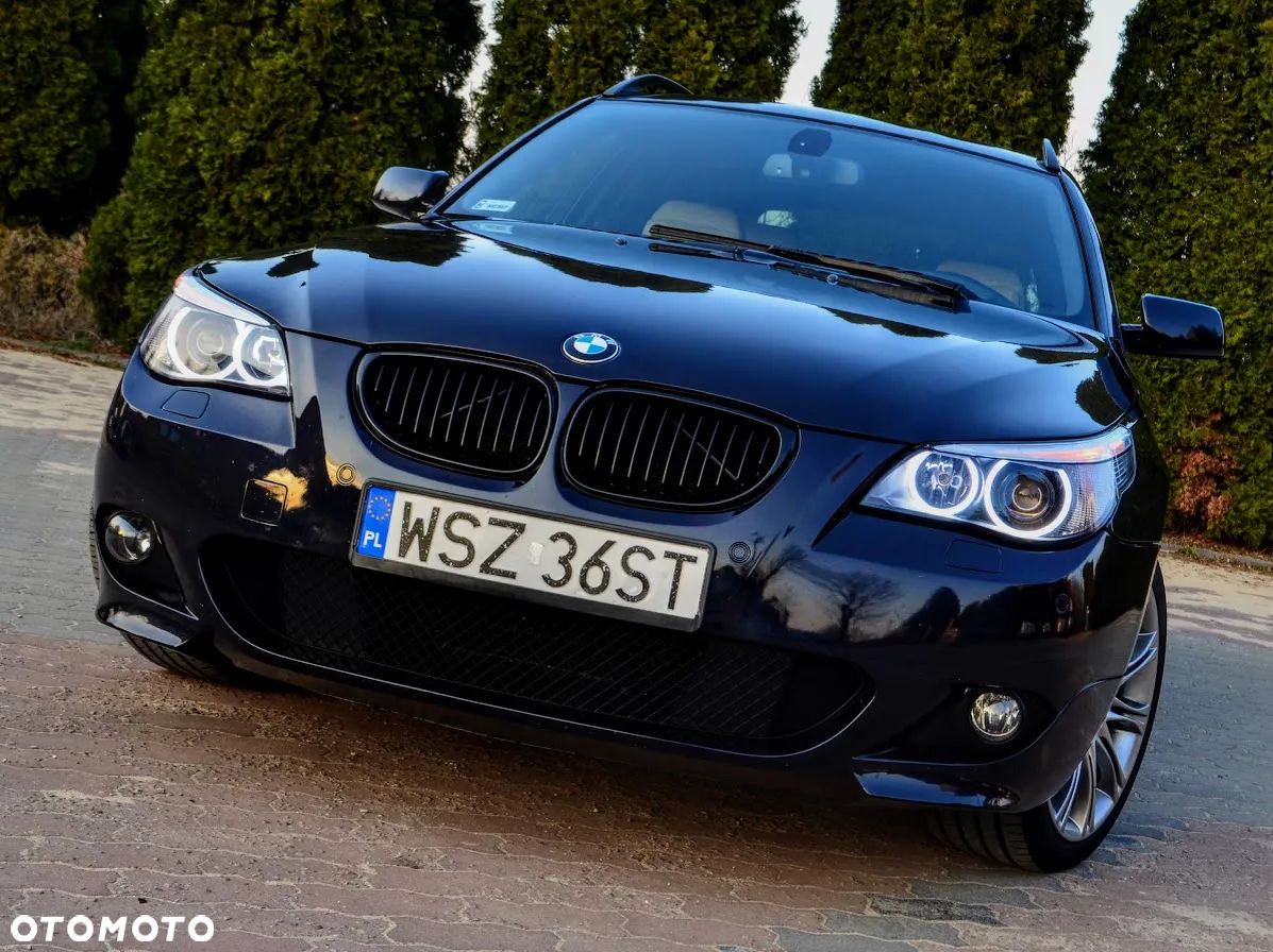 BMW Seria 5 525i Touring - 1