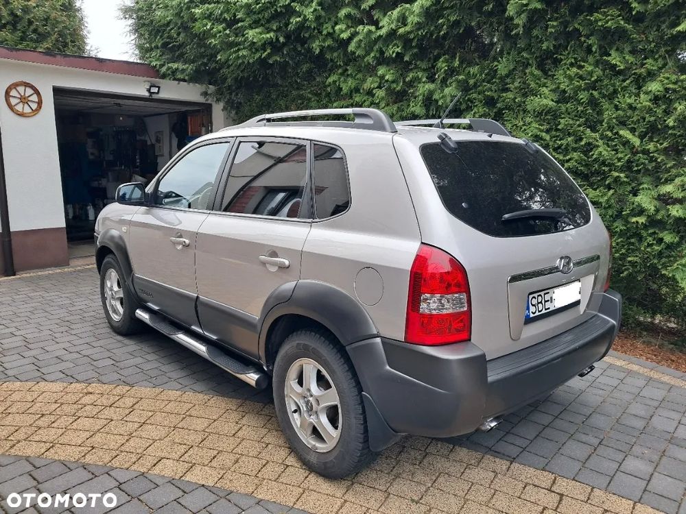 Hyundai Tucson 2.0 CRDi Active - 5