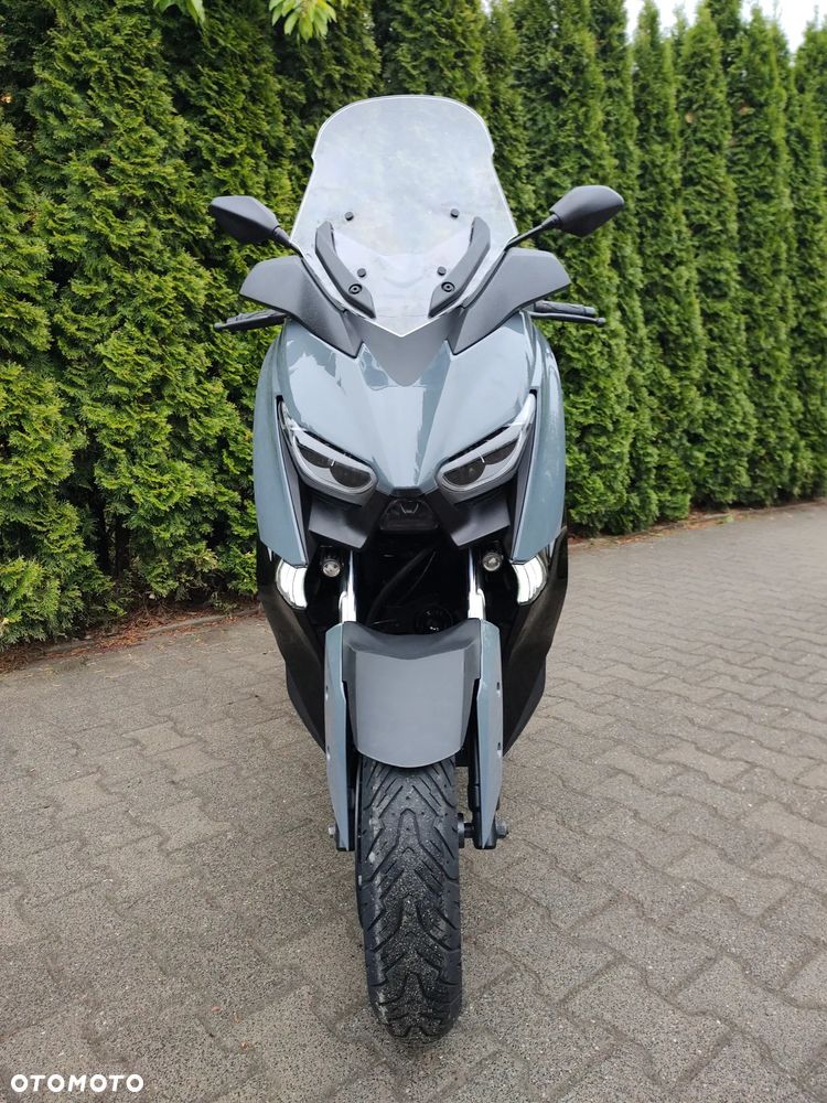 Yamaha X-max - 11