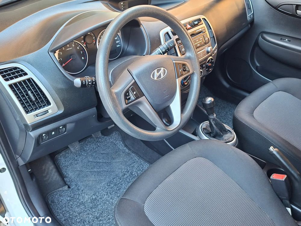 Hyundai i20 1.2 Star Edition - 12