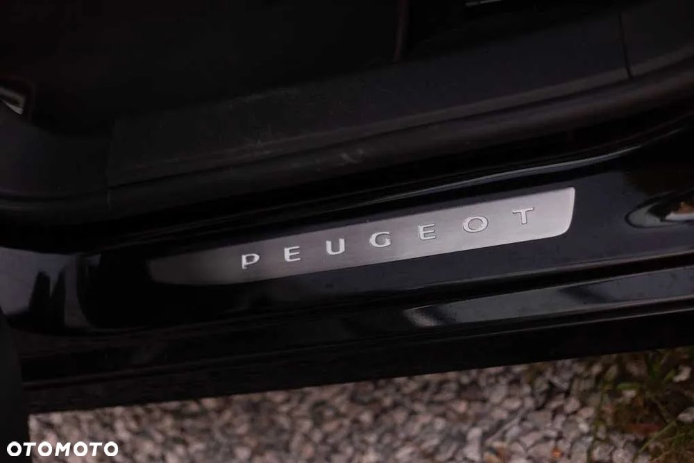 Peugeot 308 BlueHDi FAP 180 EAT8 Stop & Start GT - 34