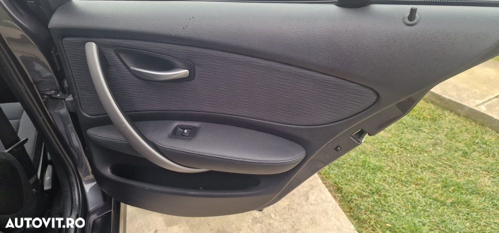 BMW Seria 1 118d - 28