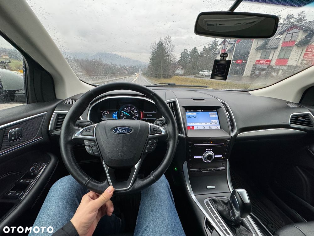 Ford Edge - 7