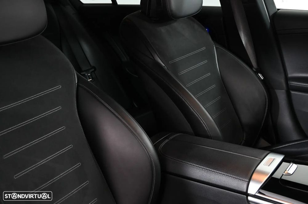 Mercedes-Benz C 300 d AMG Line - 28