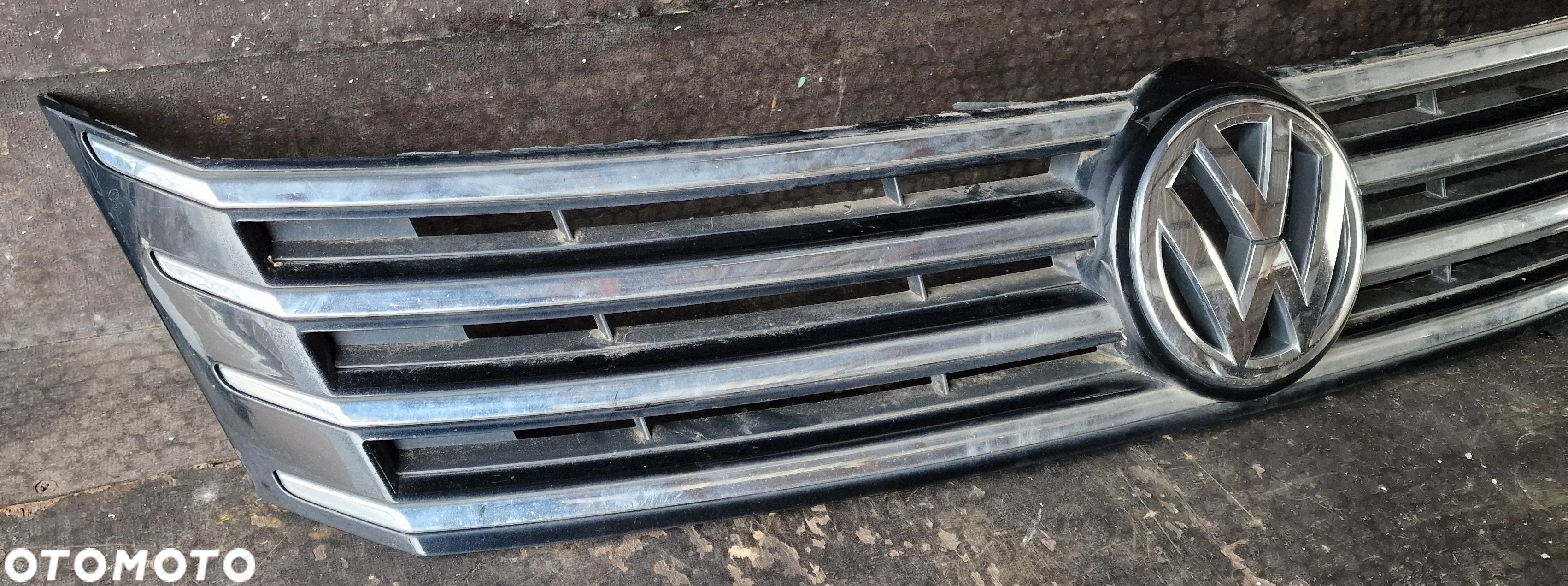 GRILL ATRAPA CHŁODNICY VW PASSAT B7 - 3