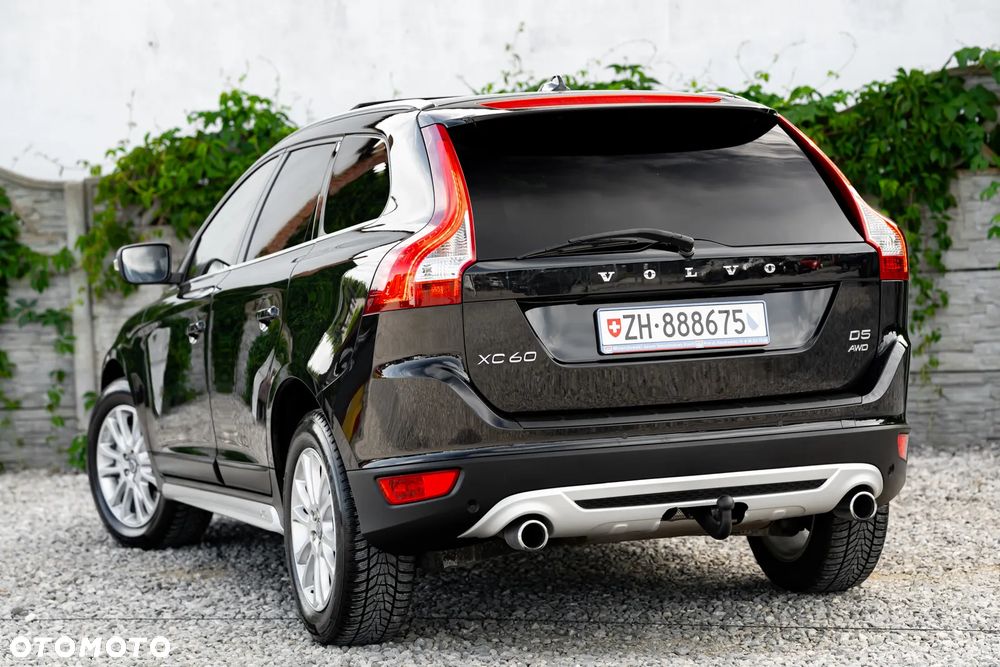 Volvo XC 60 D5 AWD RDesign - 11