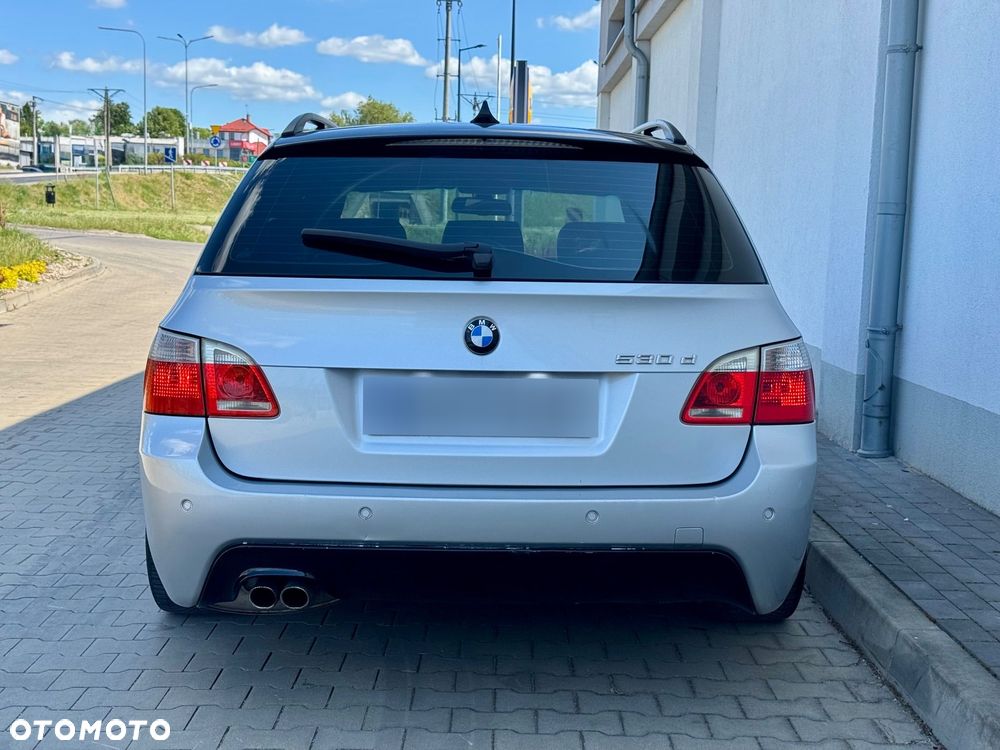BMW Seria 5 530d - 32