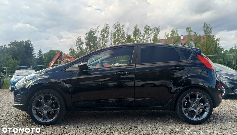 Ford Fiesta - 5