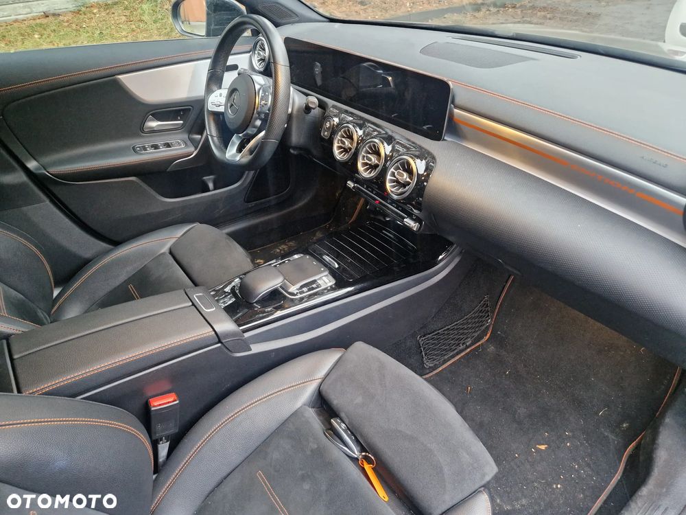 Mercedes-Benz CLA 200 7G-DCT Edition AMG Line - 5