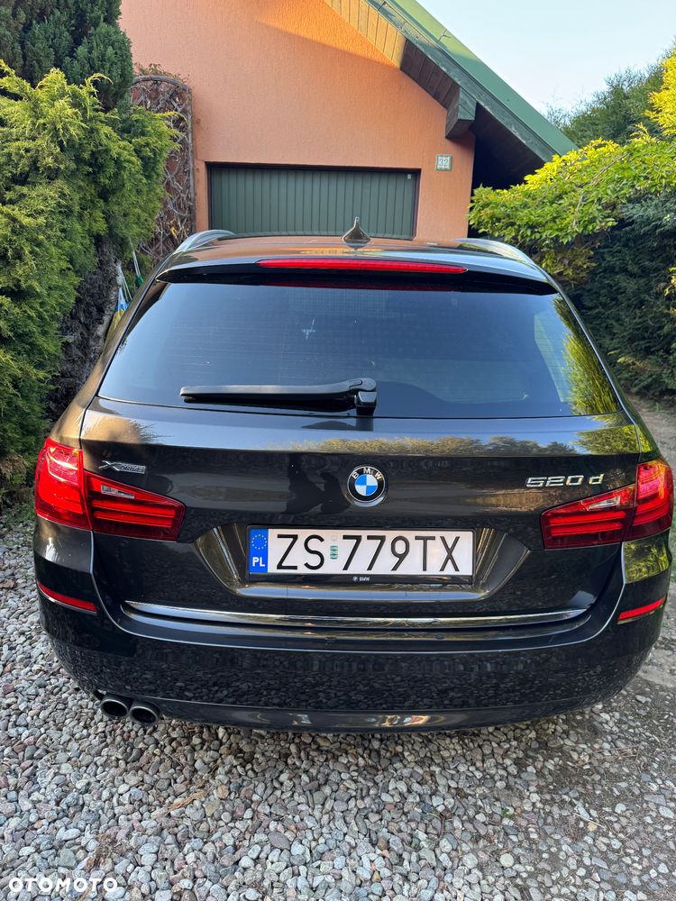 BMW Seria 5 520d xDrive Luxury Line - 6