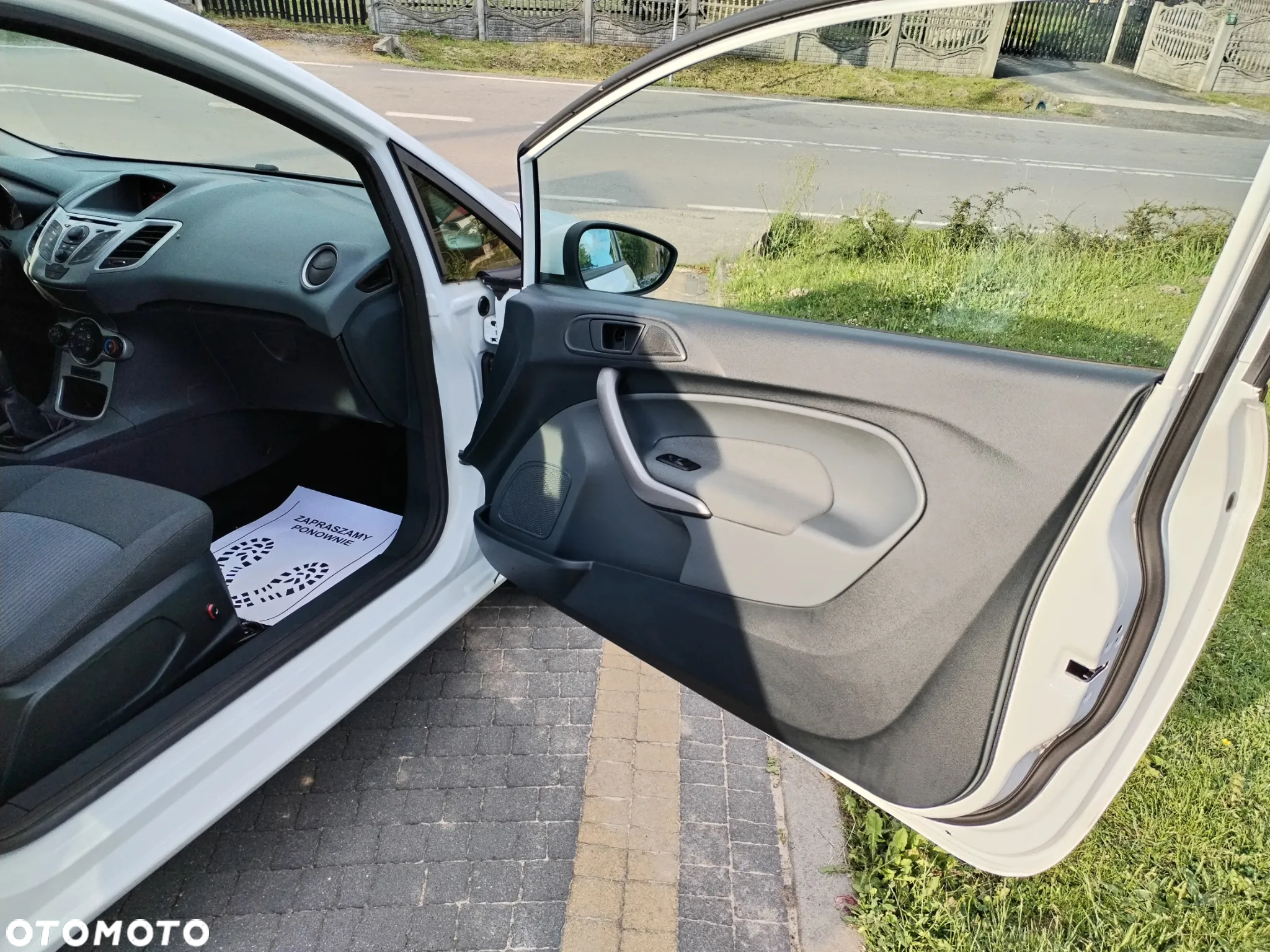 Ford Fiesta - 11