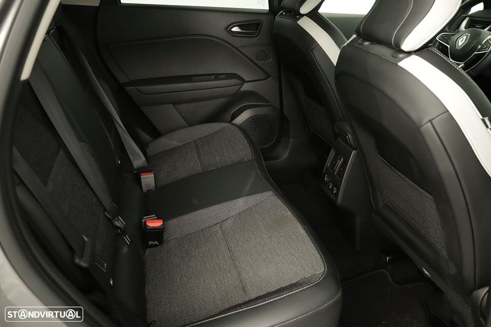 Renault Captur 1.0 TCe Techno Bi-Fuel - 23
