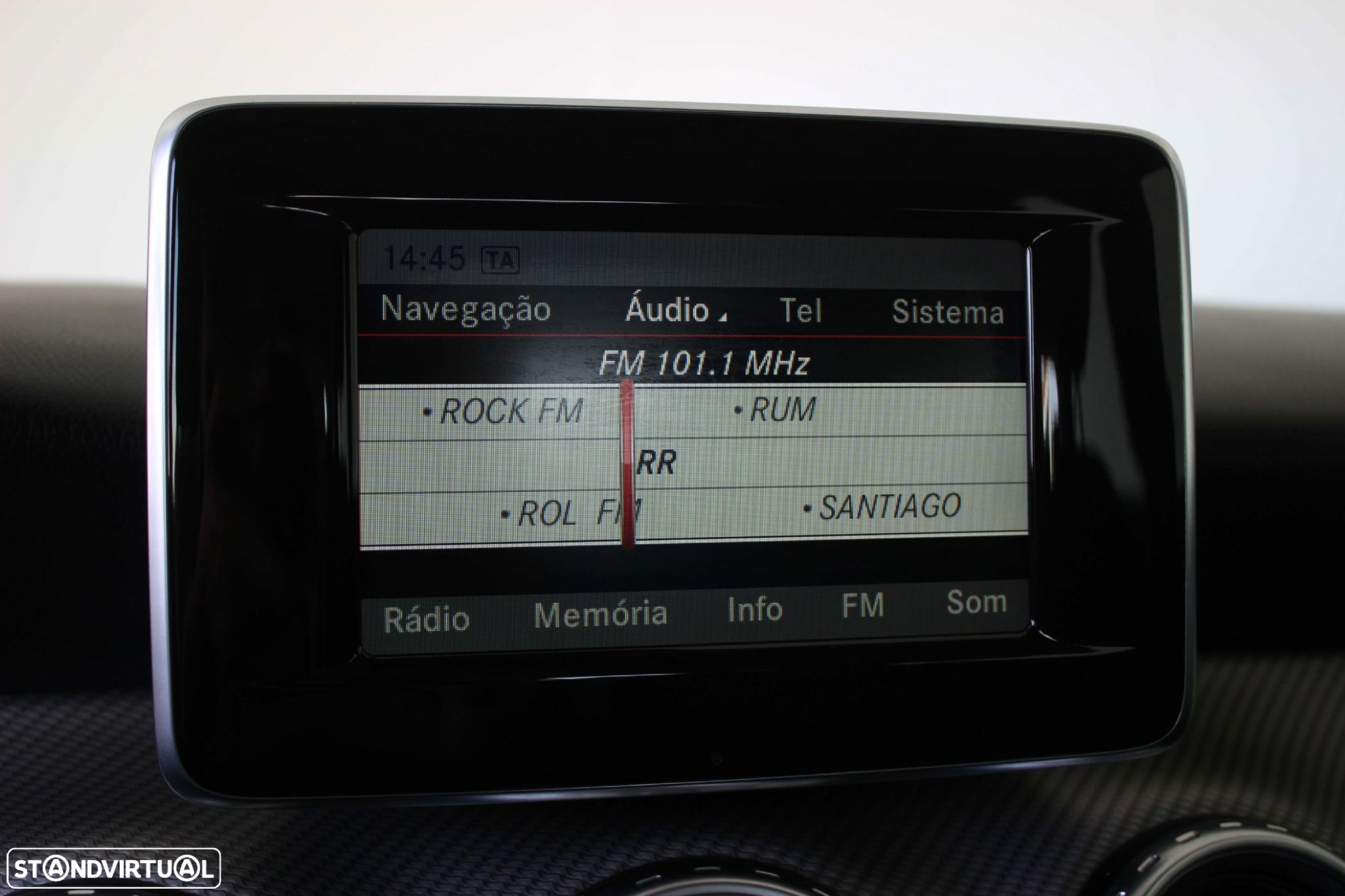 Mercedes-Benz GLA 180 CDi - 25