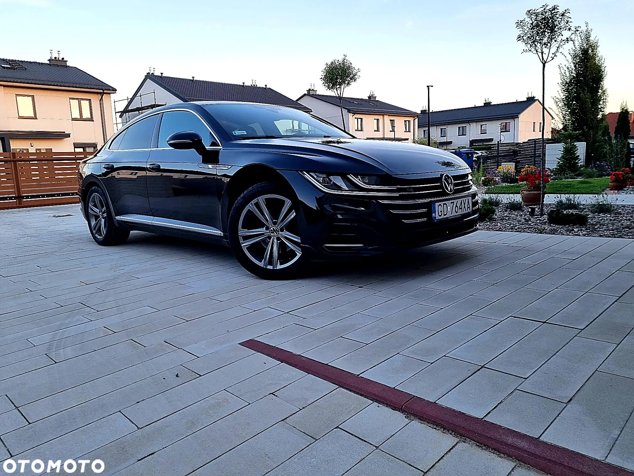 Volkswagen Arteon 2.0 TDI R-Line DSG - 8