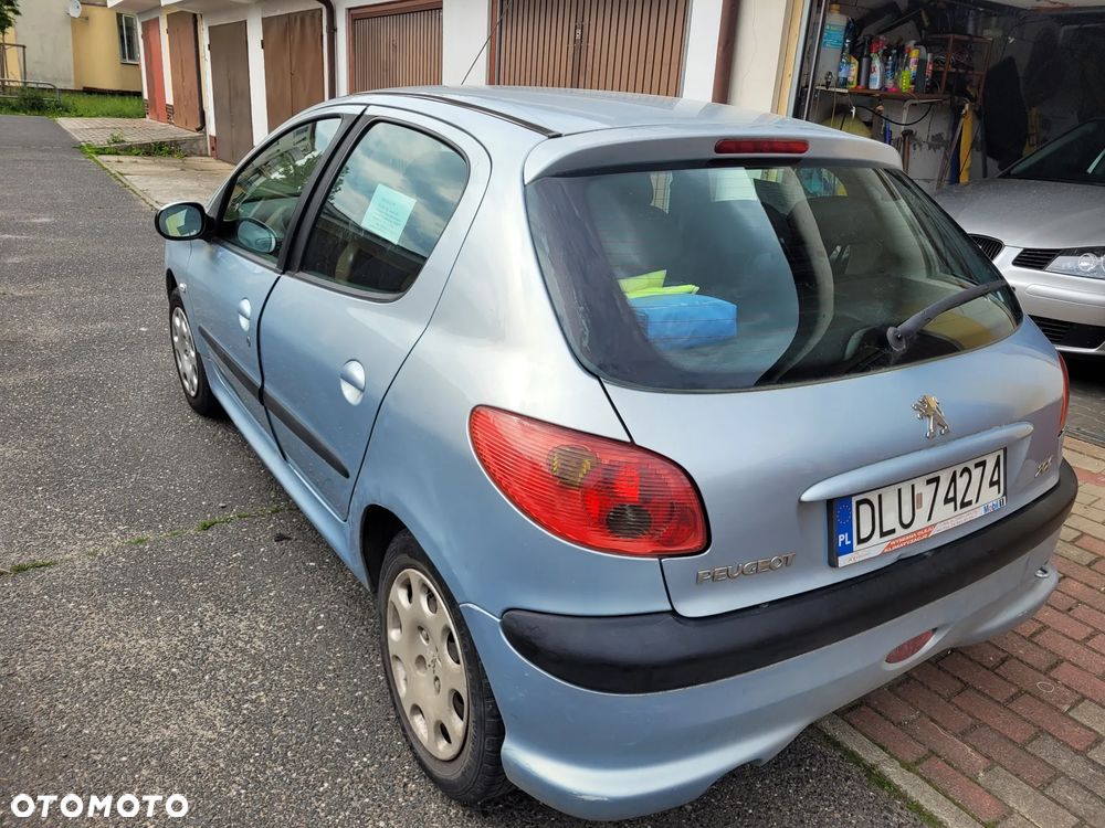 Peugeot 206 1.1 Color-Line - 4