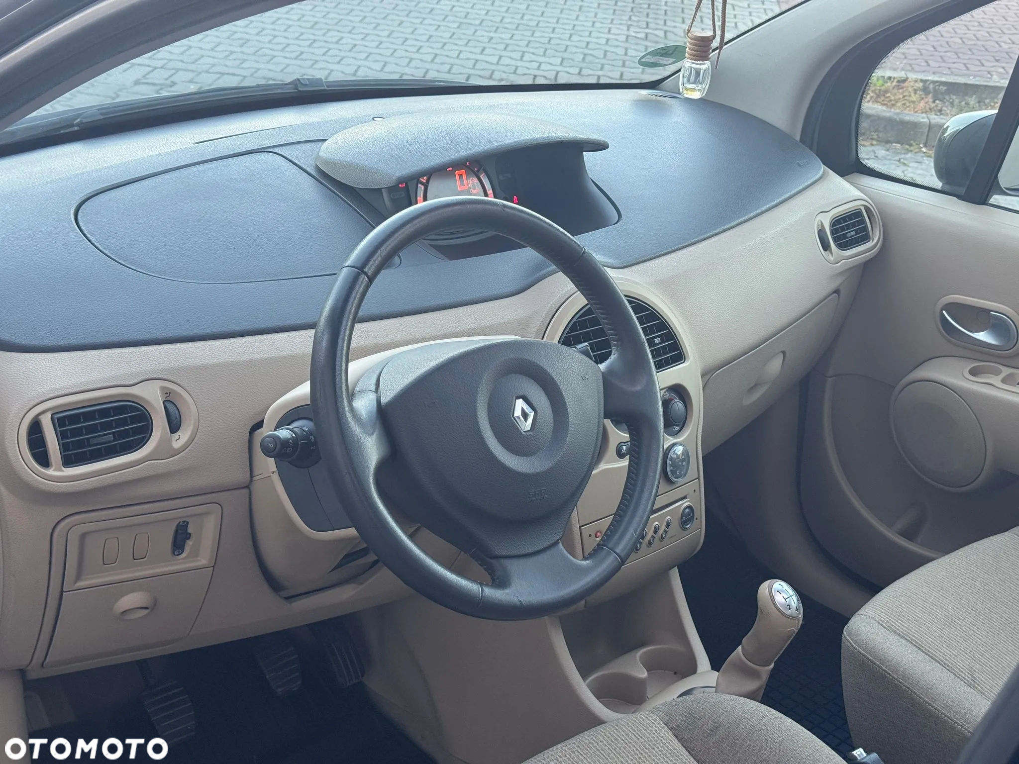 Renault Modus - 15