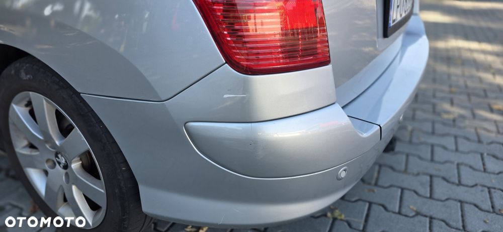 Peugeot 308 - 4