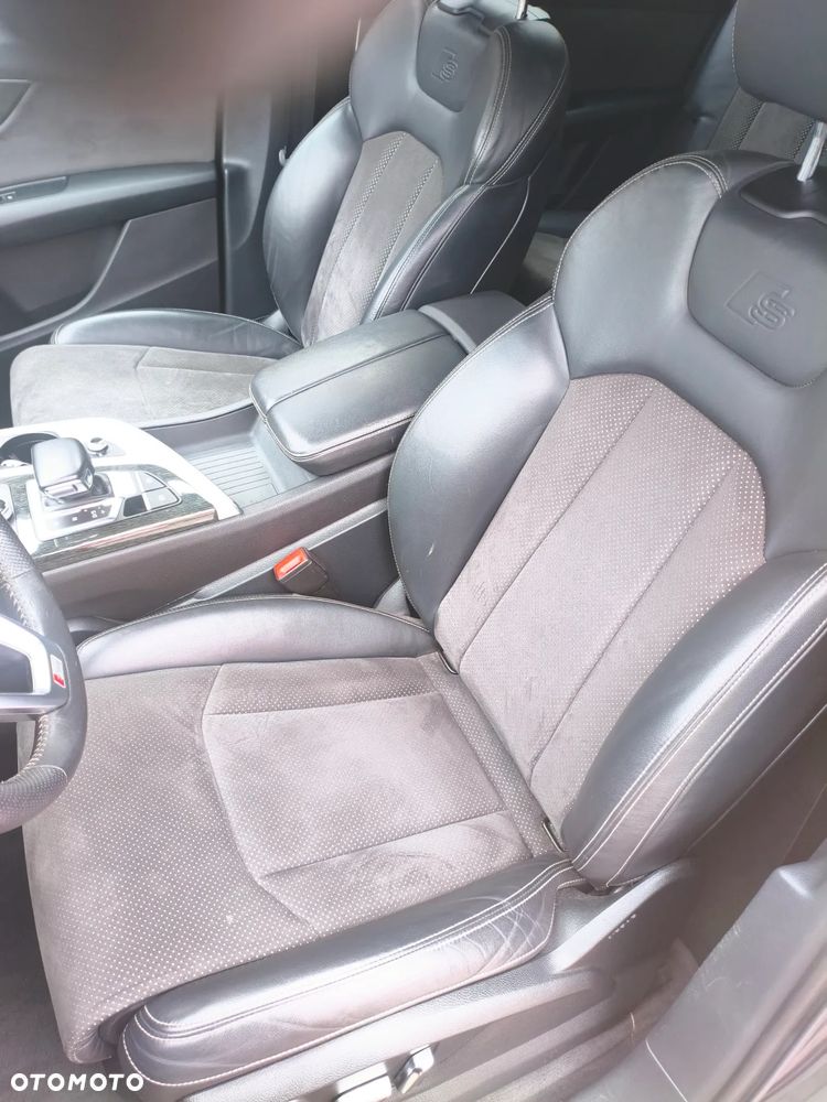 Audi Q7 45 TDI quattro tiptronic S line - 6