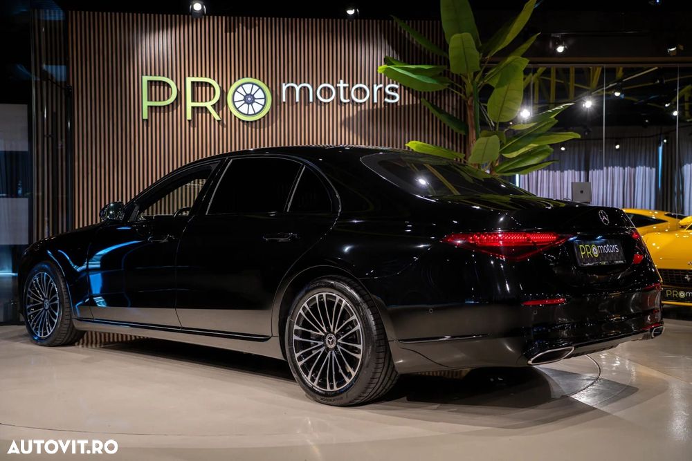 Mercedes-Benz S - 8
