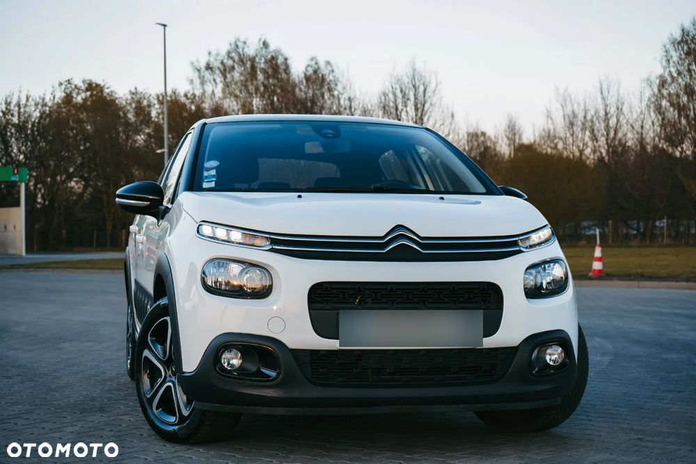 Citroën C3 1.2 PureTech Shine - 1