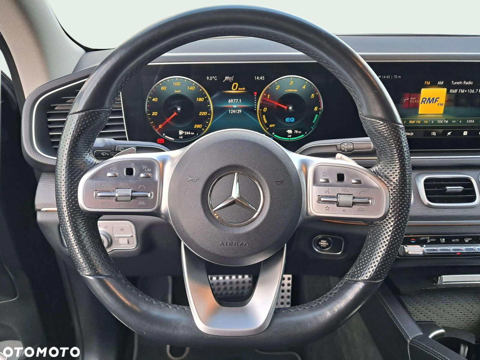 Mercedes-Benz GLE - 10