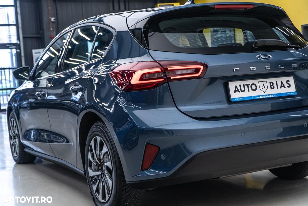 Ford Focus 1.0 EcoBoost Titanium - 31