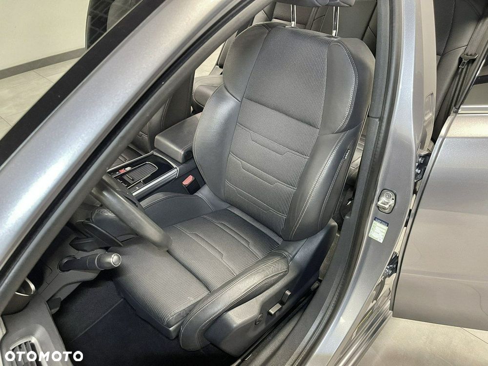 Peugeot 508 SW BlueHDi 180 EAT6 Stop&Start GT - 22