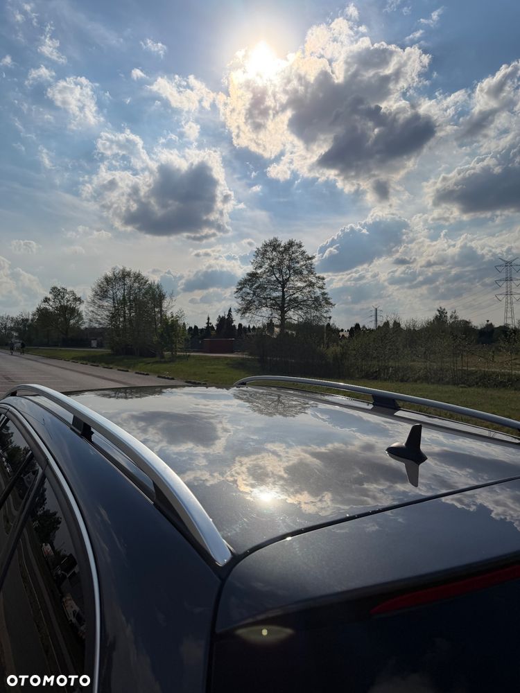 Mercedes-Benz Klasa C 250 CDI 4Matic 7G-TRONIC Avantgarde Edition - 8