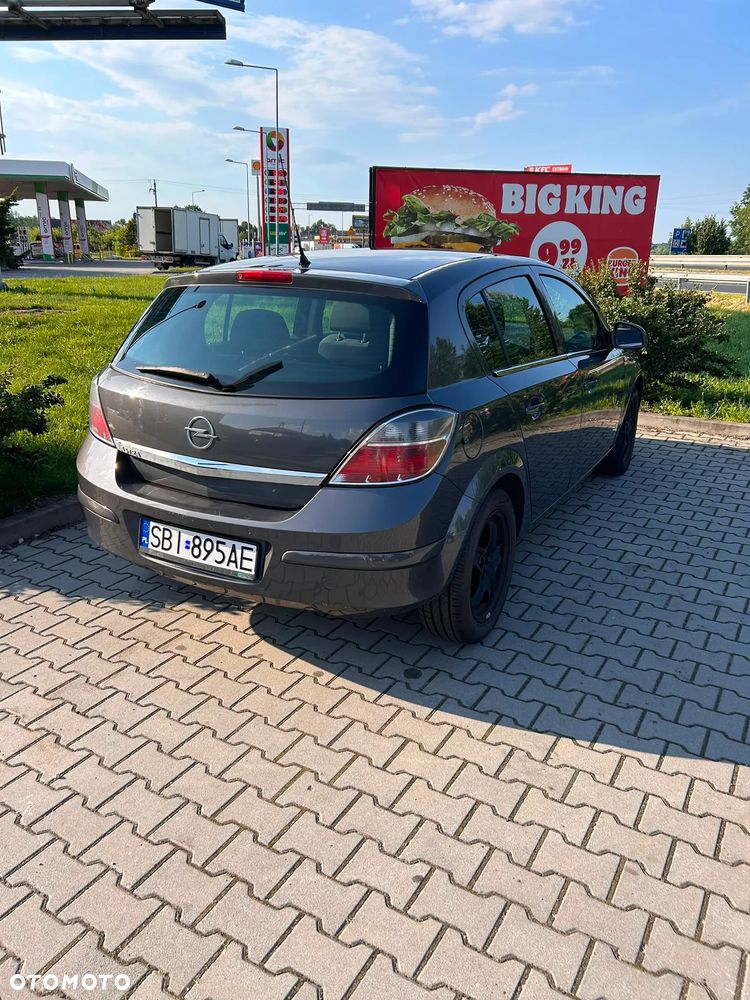 Opel Astra 1.4 - 4