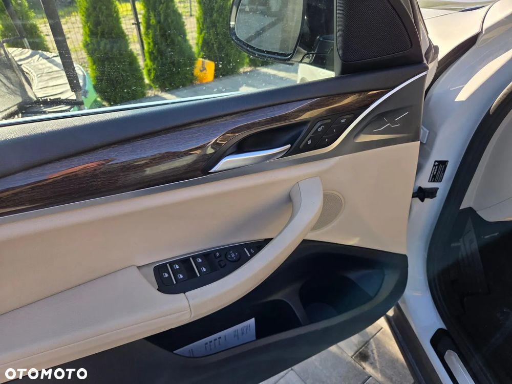 BMW X3 xDrive30i xLine - 16