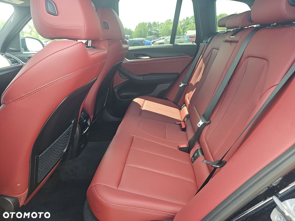 BMW X3 xDrive30i M Sport Edition - 11