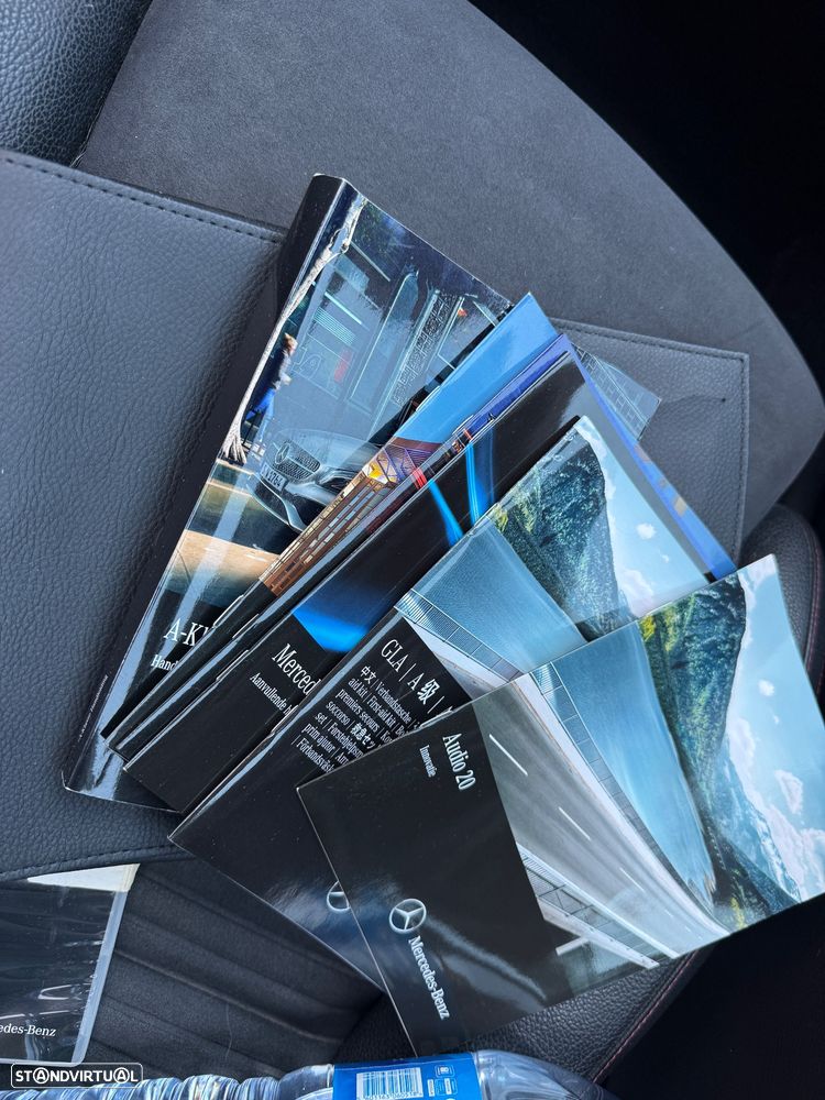 Mercedes-Benz A 180 d AMG Line - 23