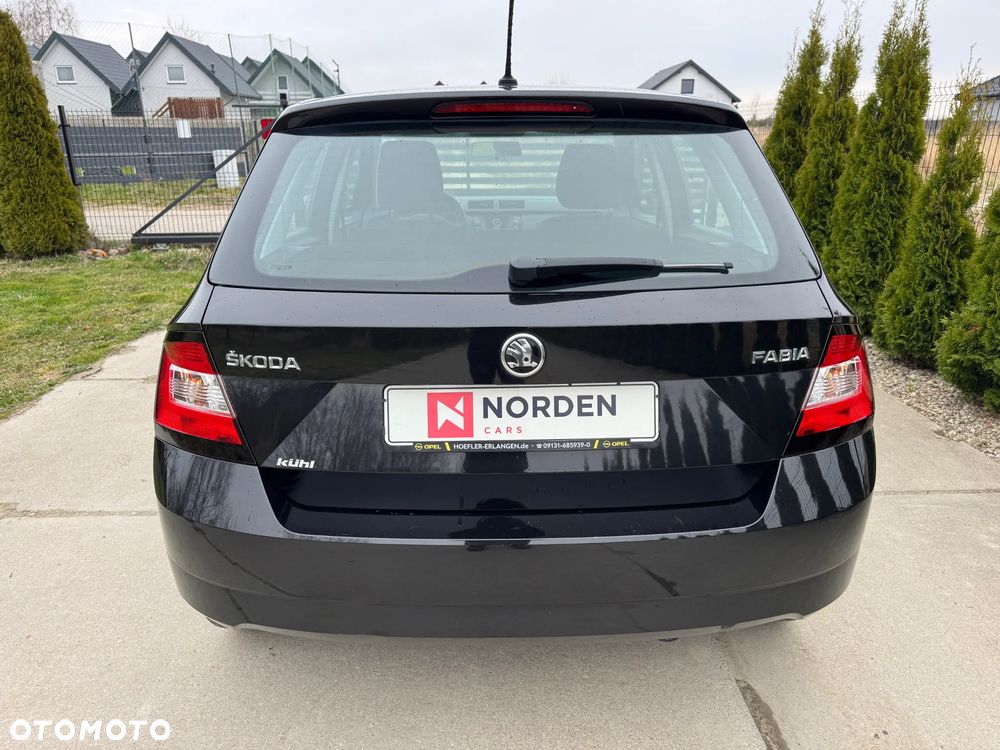 Skoda Fabia 1.2 TSI Edition - 17