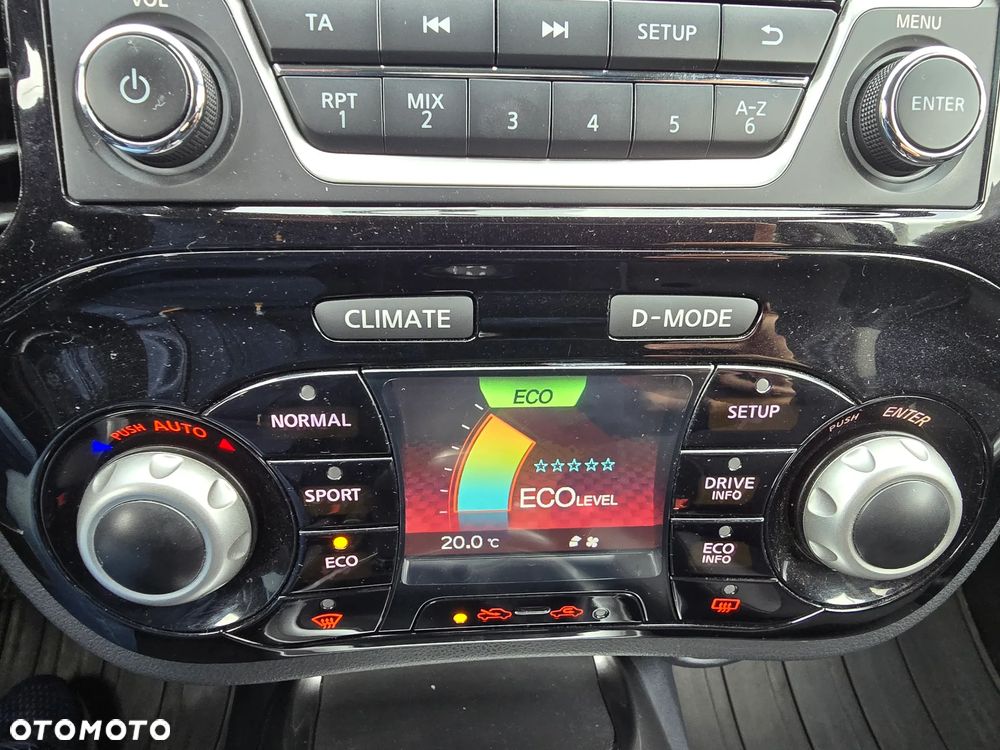 Nissan Juke 1.6 Tekna - 33