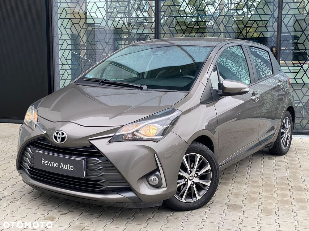 Toyota Yaris 1.5 Premium - 10