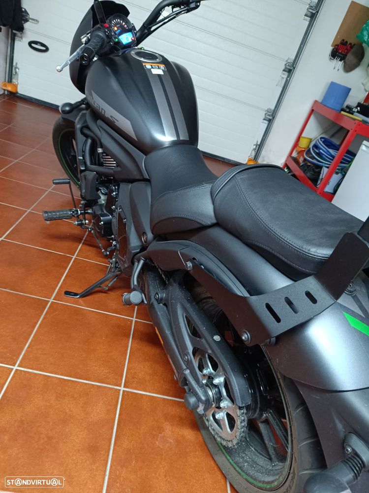 Kawasaki Vulcan VulcanS - 4