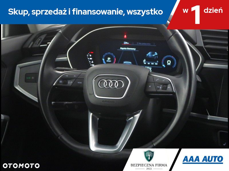 Audi Q3 - 17