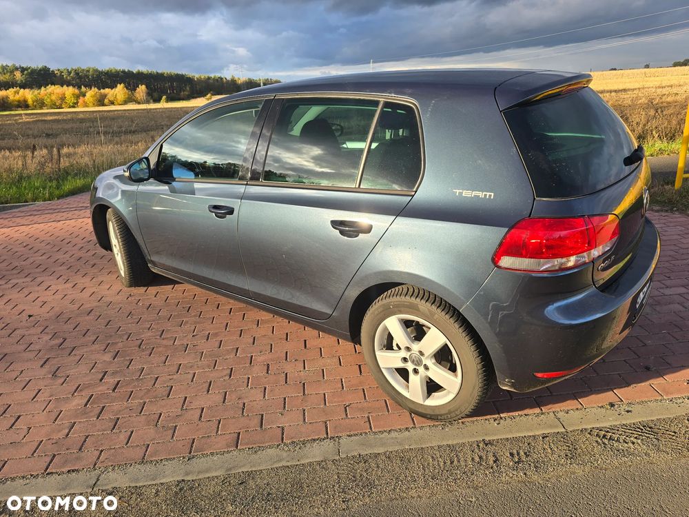 Volkswagen Golf 1.2 TSI Team - 36