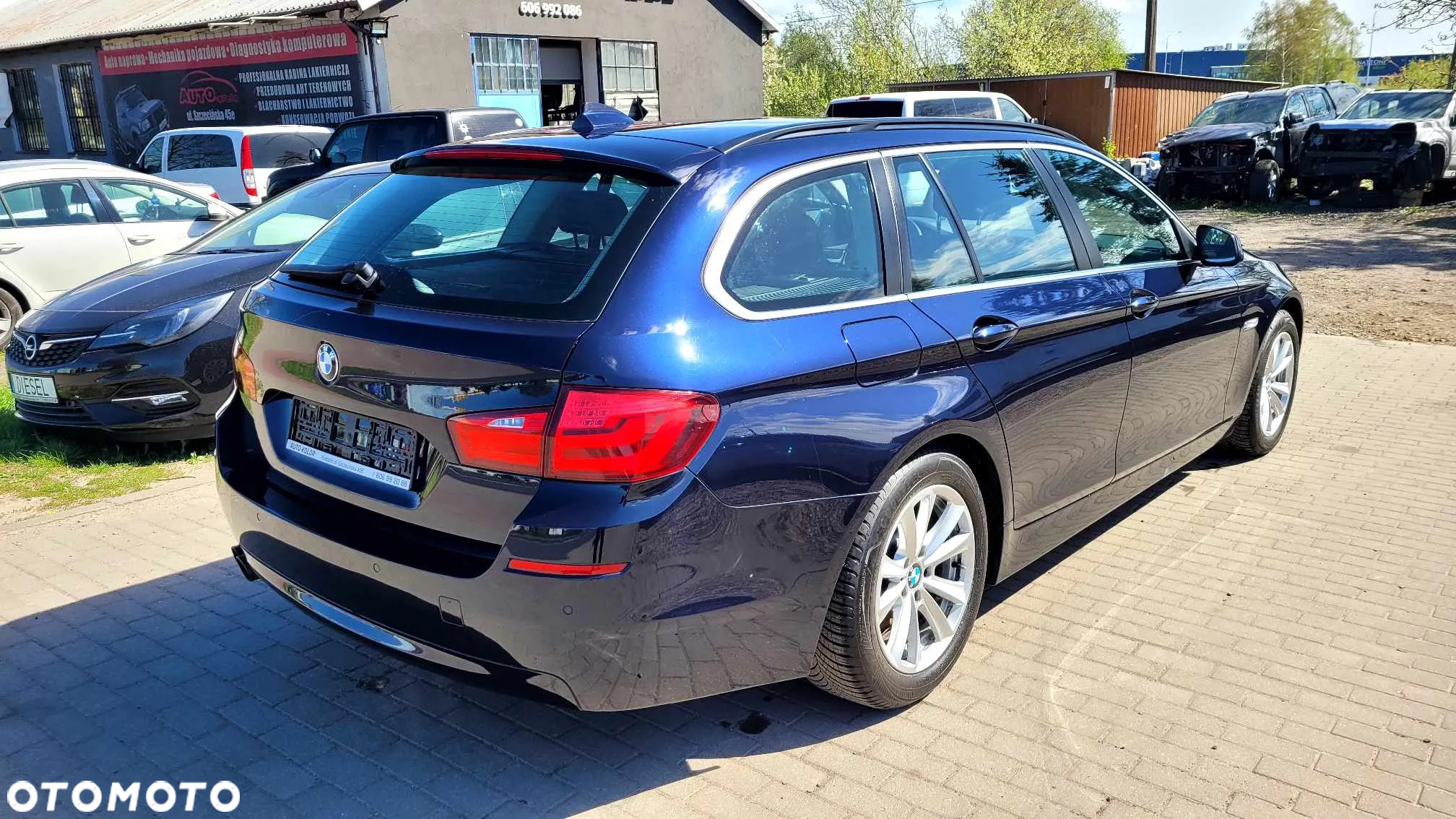 BMW Seria 5 520d Touring - 8